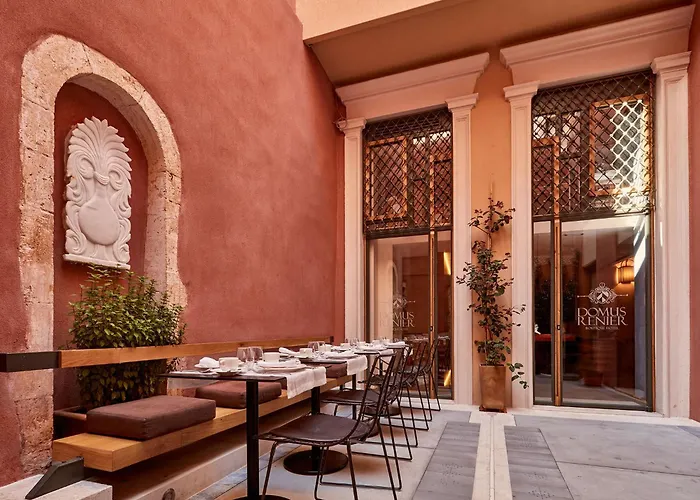 Hotel Domus Renier Boutique (adults Only) 5*