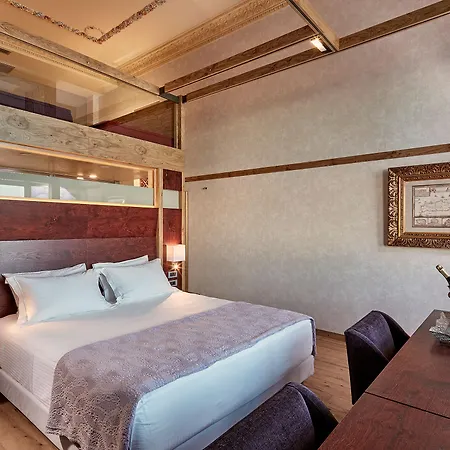 ホテル Domus Renier Boutique (adults Only) 5*