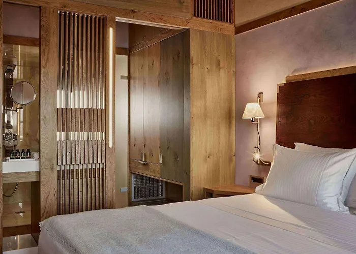 酒店 Domus Renier Boutique (adults Only) 5*